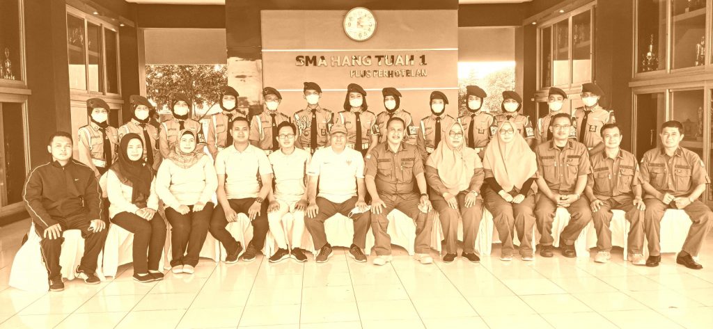 Foto-Kunjungan-SMA-Islam-Diponegoro-Gondang-Mojokerto-di-SMAHASA-terpilih-12-scaled-sepia