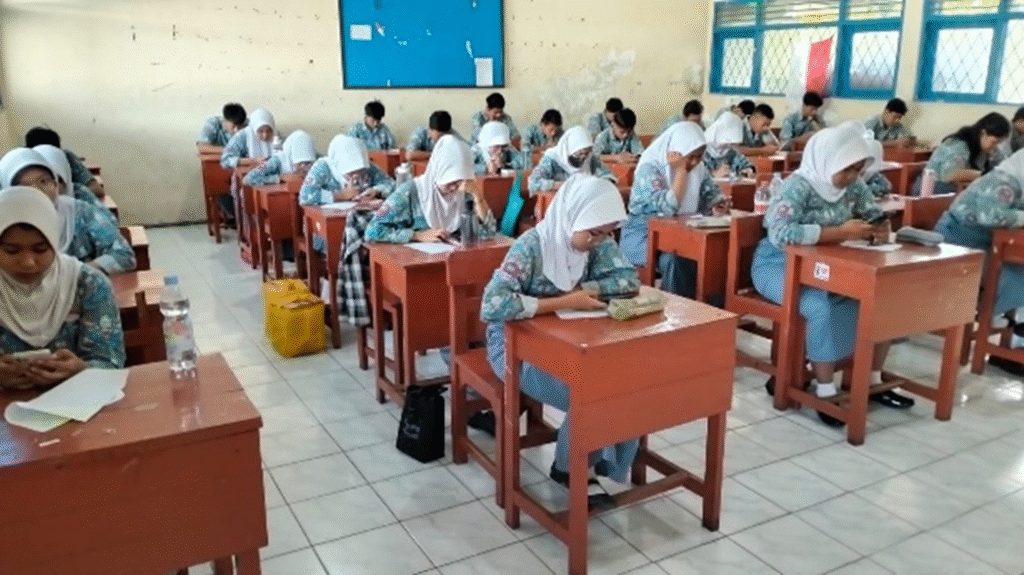 Try Out TKA Erlangga YHT Hari Pertama (2)